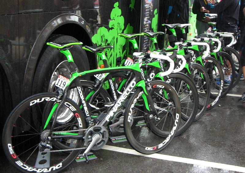 2011-07-05 94 Materiel des coureurs.JPG